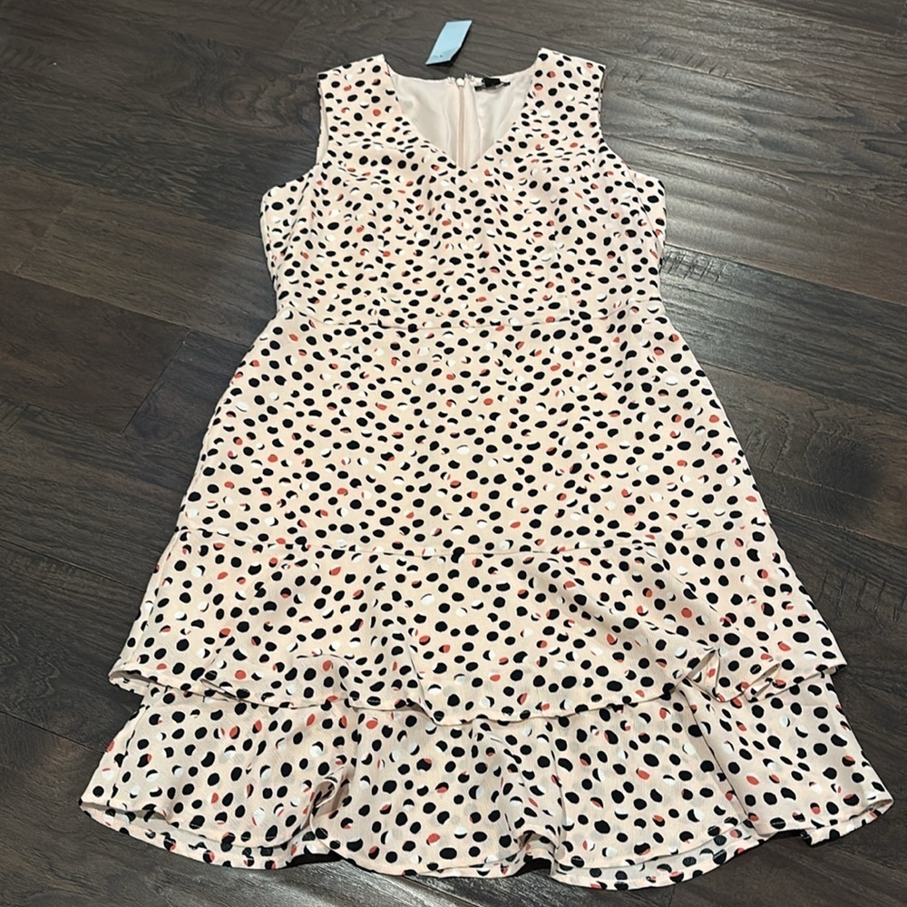 Ann Taylor Mini Dress,Tiered Ruffle Hem,V-Neck zipper back,Polka Dot,Lined,light